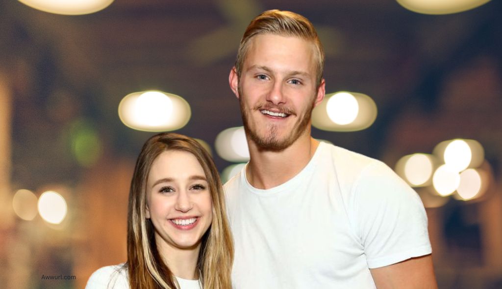 Alexander Farmiga with sister